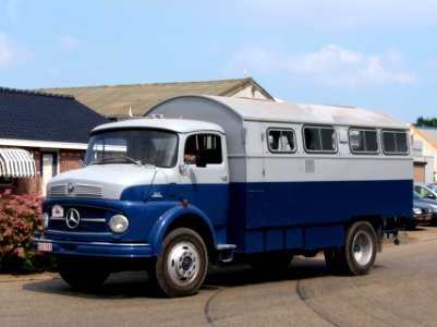 Mercedes 911 pic1