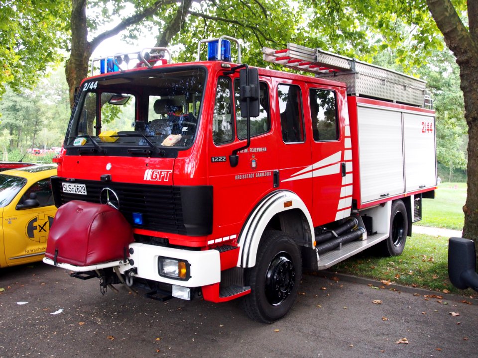 Mercedes 1222, Freiwillige Feuerwehr Kreisstad Saarlouis, Unit 2-44, Grenzlandmeisterschaften 2014, bild 4