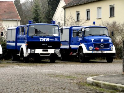 Mercedes 1333 Spiesen-Eiversberg & Iveco 90-16 Technisches Hilfswerk Ortsverband Saarbrucken