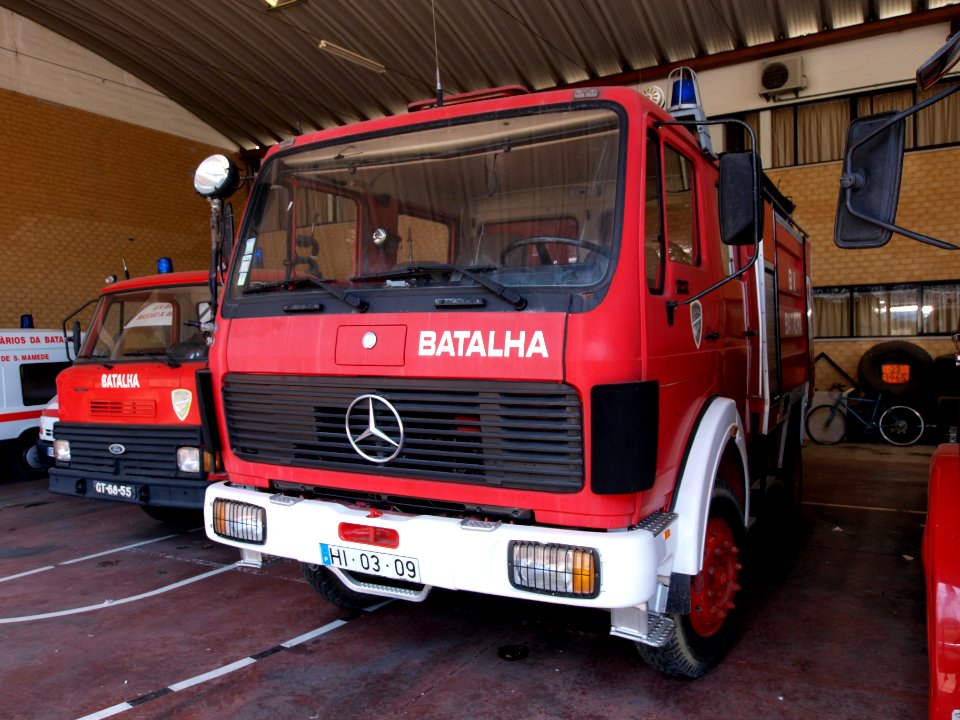 Mercedes 1217, Bombeiros Batalha, Unit 51 pic1