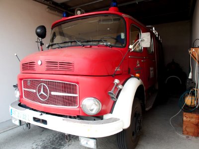 Mercedes 1113 Feuerwehr Gewerbepark Breisgau at Flugplatz Bremgarten, pic2