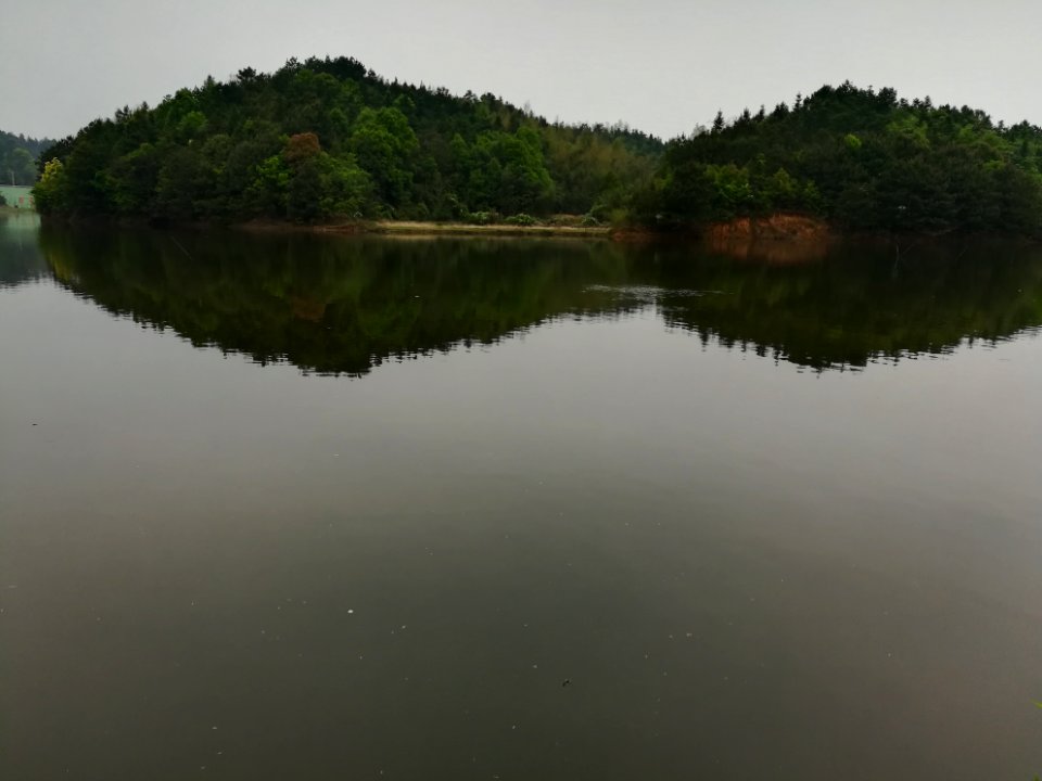 Meihua Reservoir in Liushahe Town of Ningxiang, Hunan, China3