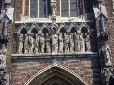 Meierijstad veghel kunstwerk christus en 12 apostelen
