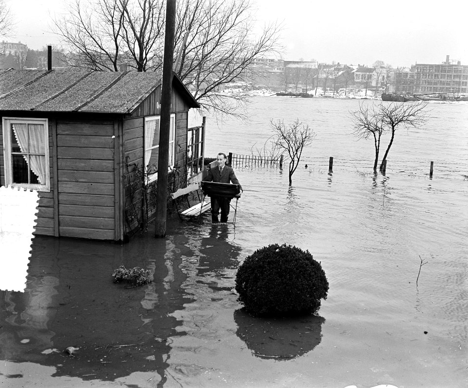 Meijnerswijkpolder bij Arnhem onder water (Rijn), Bestanddeelnr 906-9521