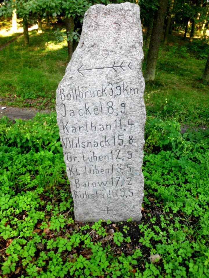 Meilenstein wilsnacker chaussee 1
