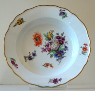 Meissen porcelain, probably 1774-1813 - Museum M - Leuven, Belgium - DSC05567