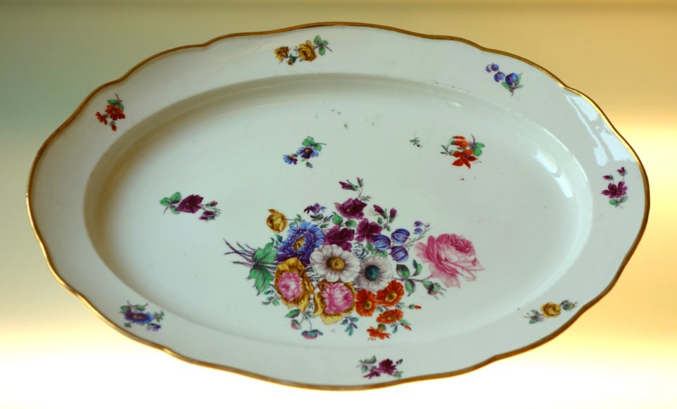Meissen porcelain, probably 1774-1813 - Museum M - Leuven, Belgium - DSC05578