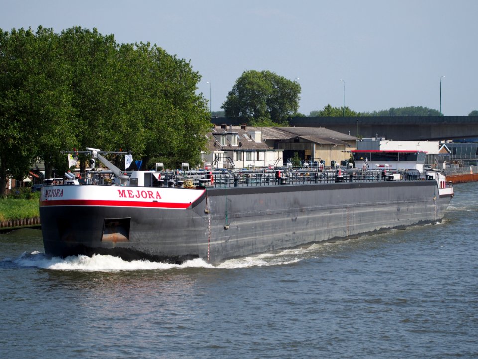 Mejora - ENI 02333571, Amsterdam-Rijn kanaal pic2
