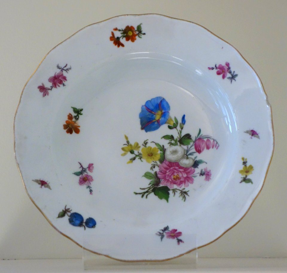 Meissen porcelain, probably 1774-1813 - Museum M - Leuven, Belgium - DSC05565