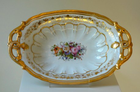 Meissen porcelain, probably 1774-1813 - Museum M - Leuven, Belgium - DSC05572