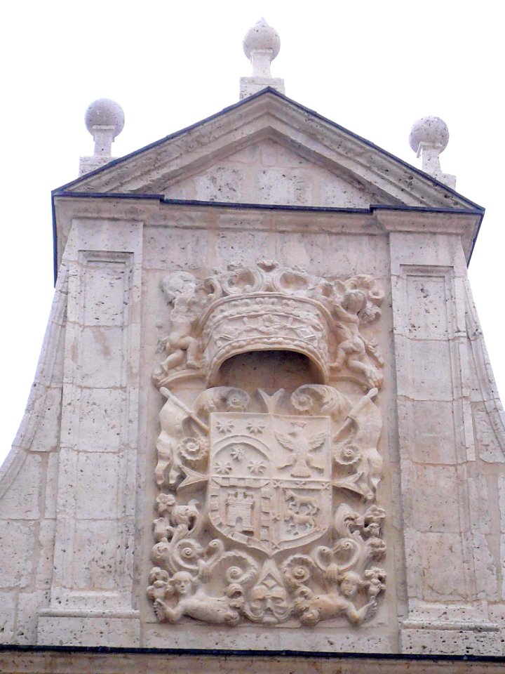 Medina del Campo - Palacio del Almirante 4