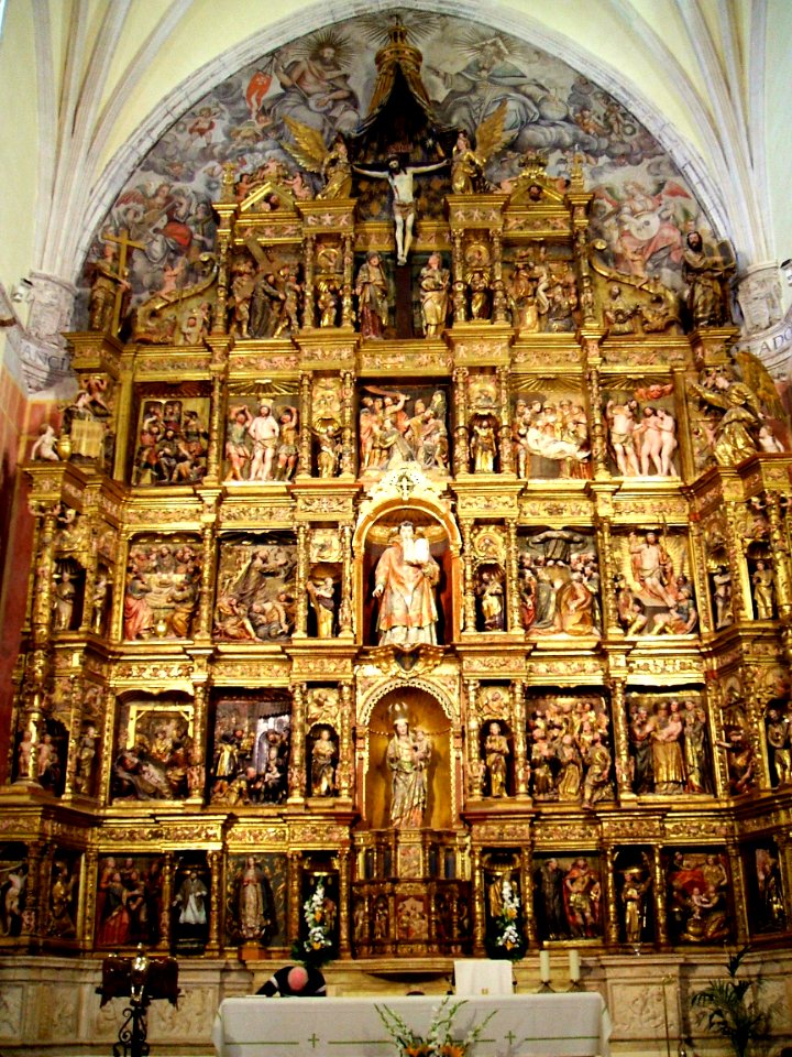Medina del Campo-Colegiata de San Antolin 02-Retablo Mayor