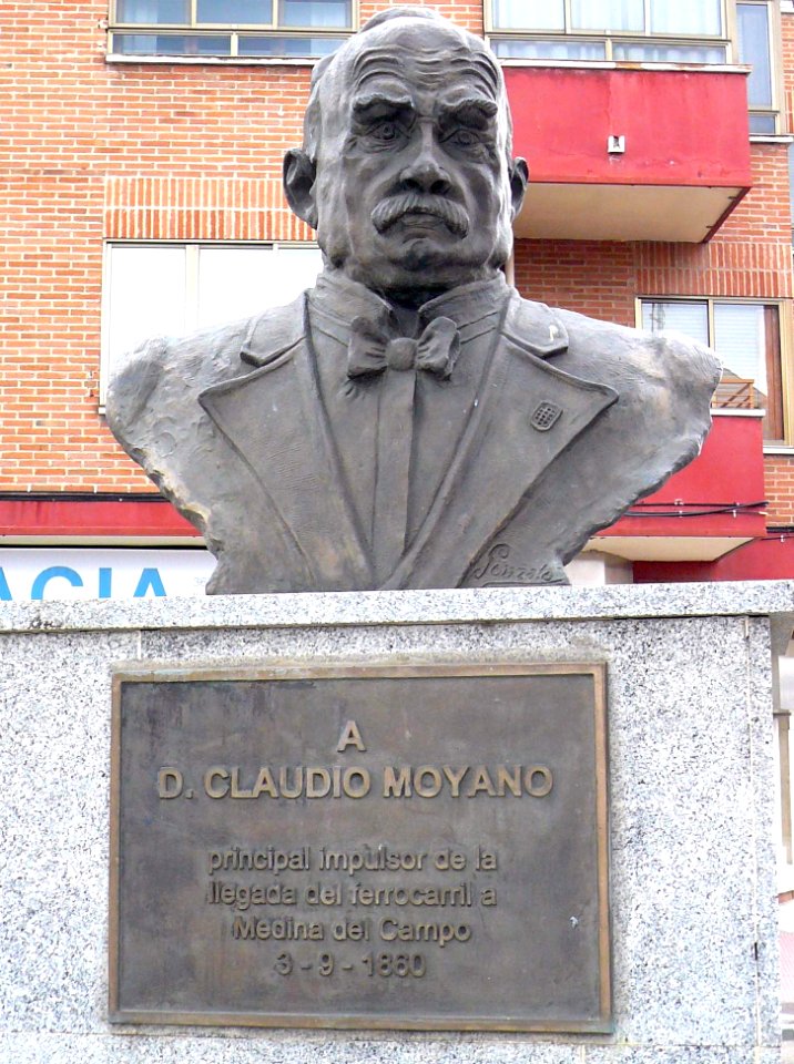 Medina del Campo - Monumento a Claudio Moyano