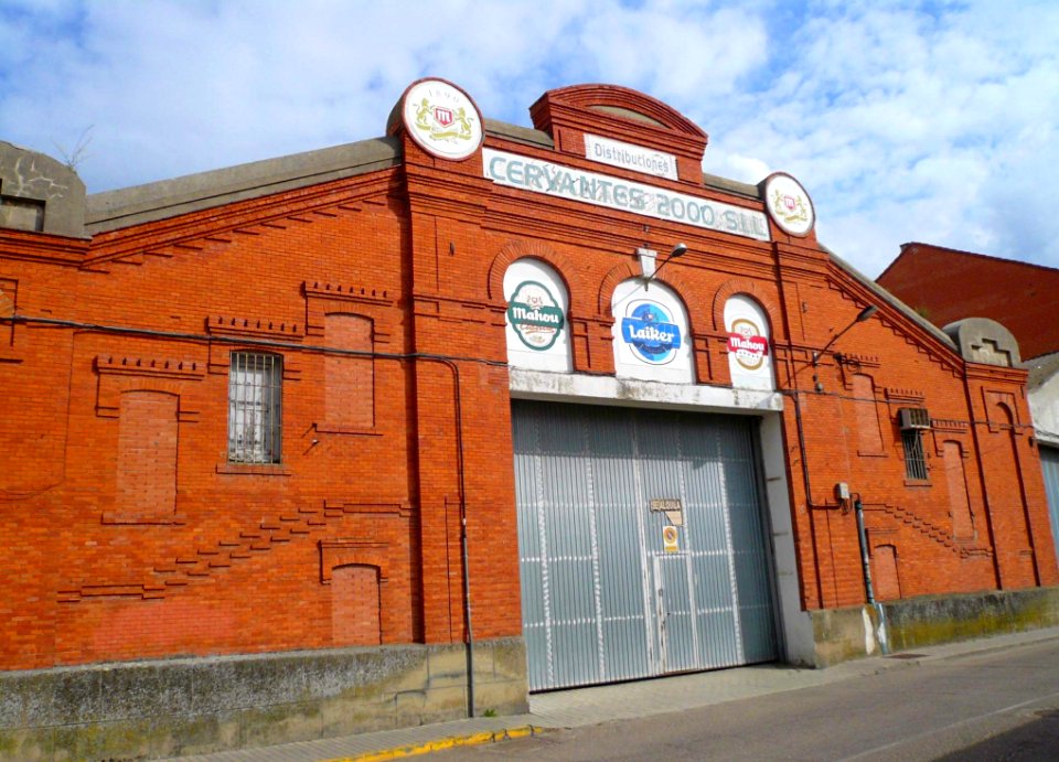 Medina del Campo - Distribuciones Cervantes 2000 SLL