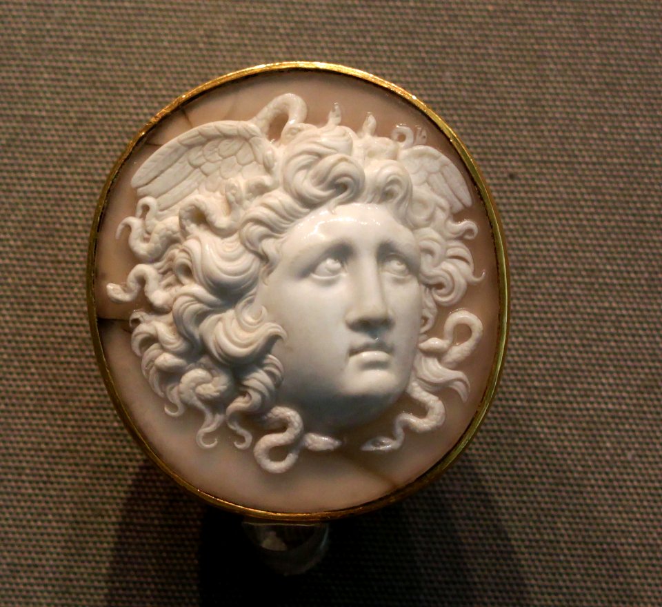 Medusa Cameo Petescia Berlin Altes Museum 27042018