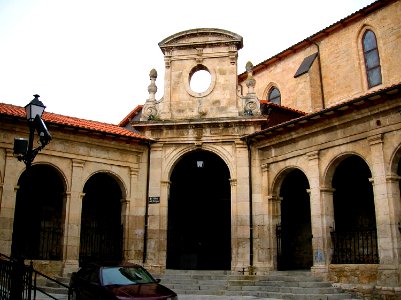 Medina de Pomar - Iglesia de Santa Cruz 2