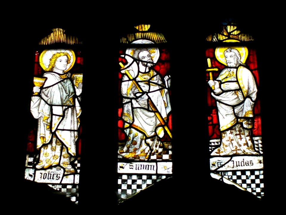 Medieval stained glass, Westham 03
