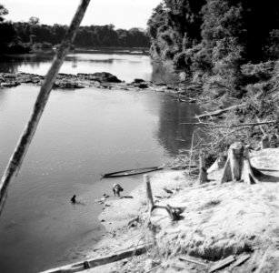 Meer bij Brokopondo, Bestanddeelnr 252-5125