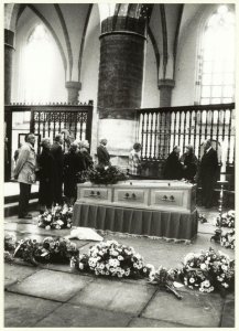 Meer dan duizend vrienden en belangstellenden namen afscheid van organist Klaas Bolt. NL-HlmNHA 54031456