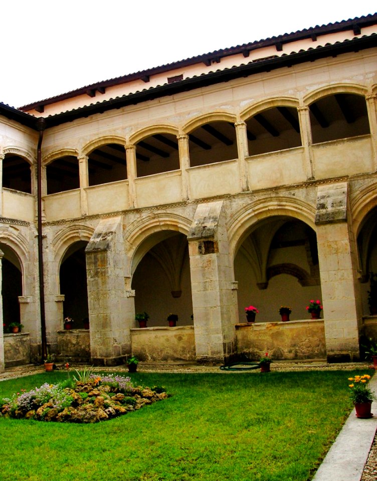 Medina de Pomar - Monasterio de Santa Clara 08