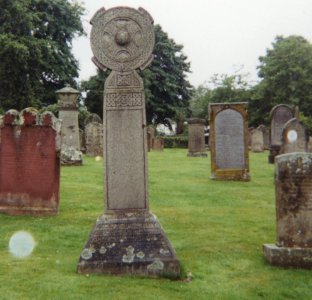 Melrose Abbey 2000-6-Caltic Cross