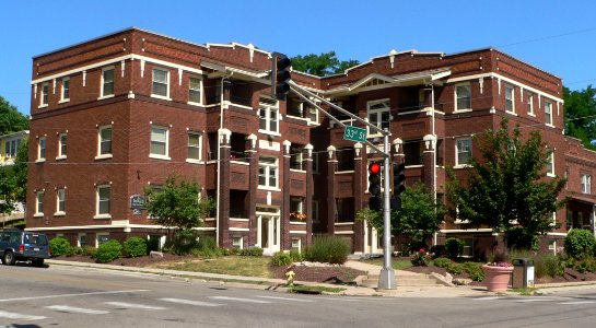 Melrose Apartments (Omaha) from SE 4