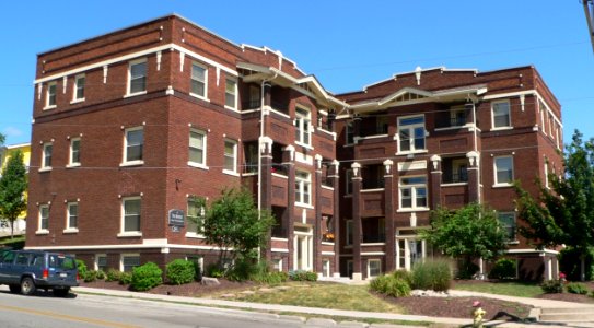 Melrose Apartments (Omaha) from SE 5
