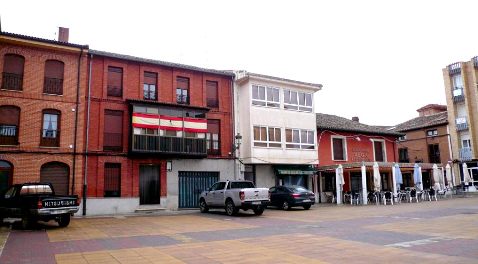 Melgar de Fernamental - Plaza de España 10