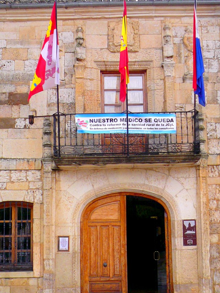 Melgar de Fernamental - Ayuntamiento 02