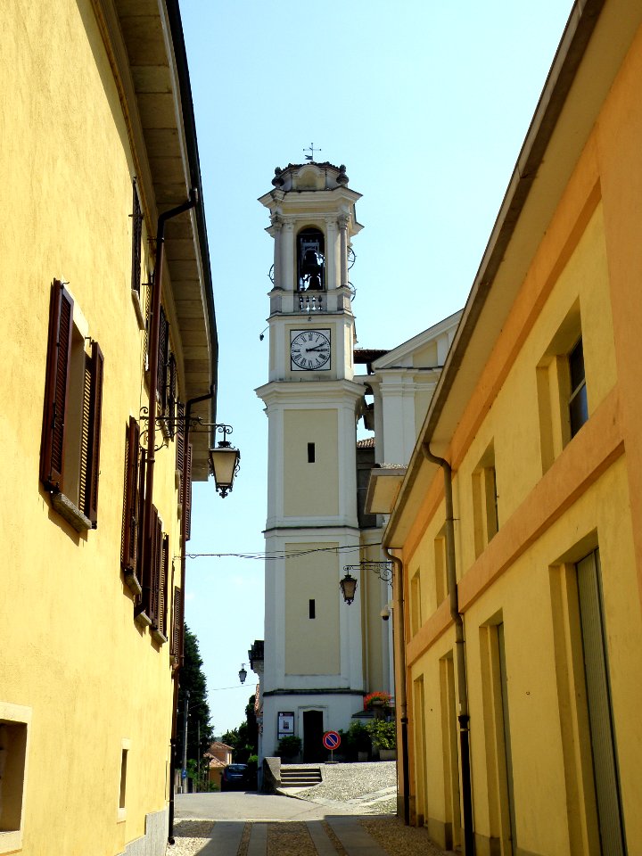 Meina Via Mazzini 1