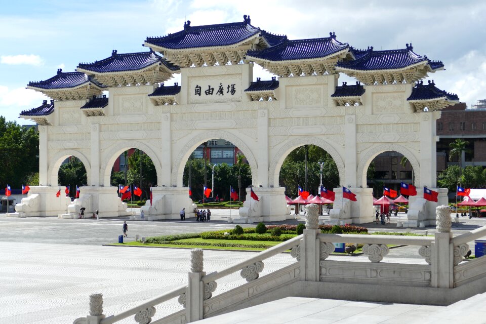 Cenotaph architecture asia