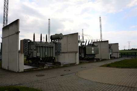 Mehrere Netztransformatoren