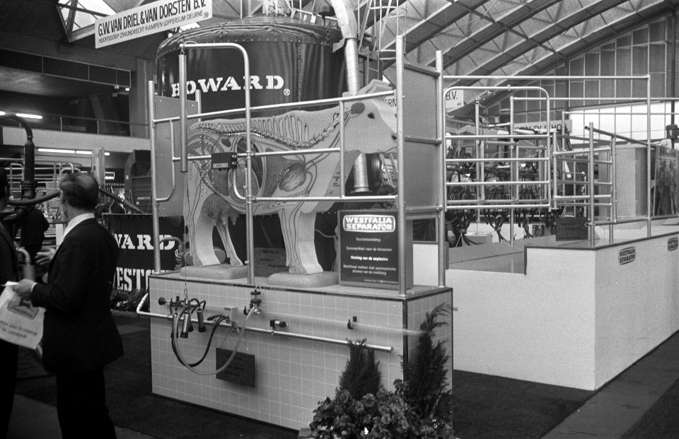 Melkmachine, Bestanddeelnr 926-9553