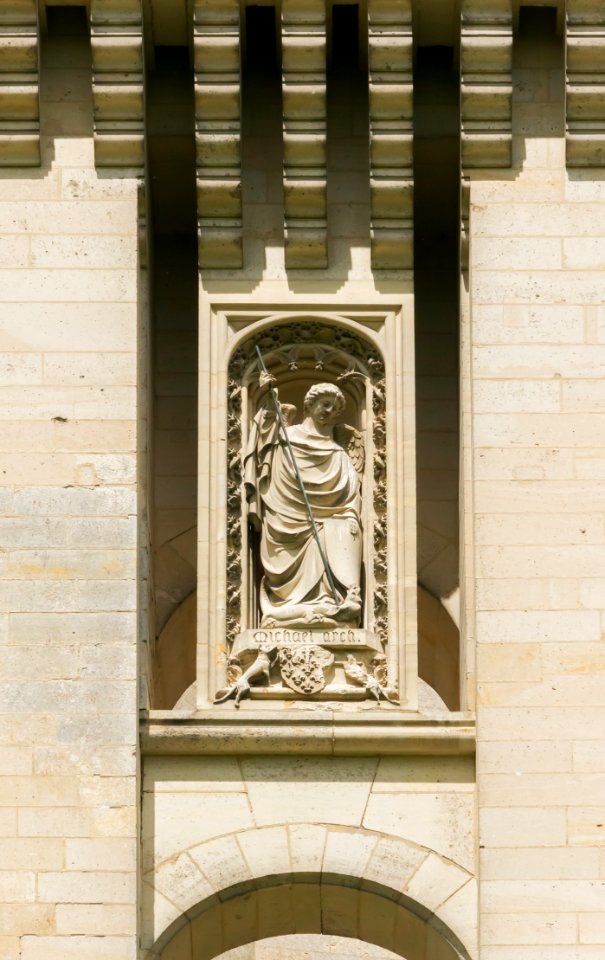 Michael Arch. Château de Pierrefonds Oise