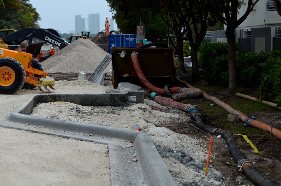 Miami Beach elevated roadway construction