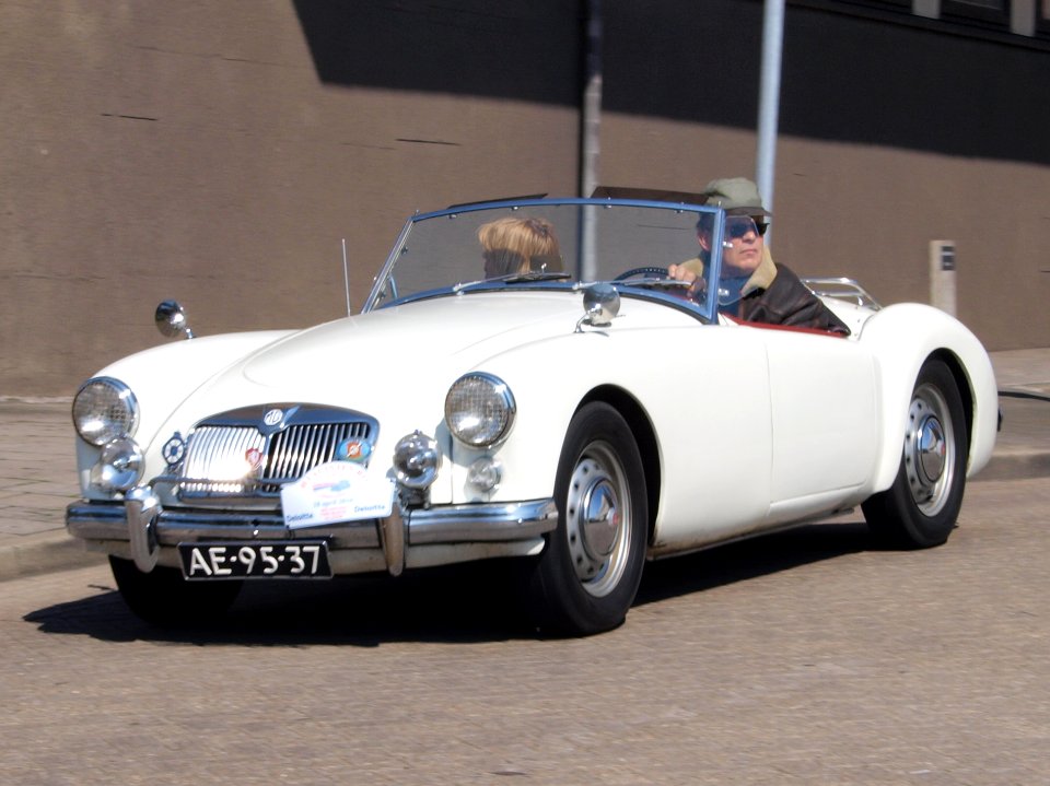MG A (1961), Dutch licence registration AE-95-37, pic3