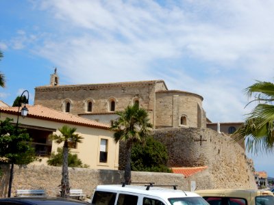 Meze Vieille Eglise (161338999)