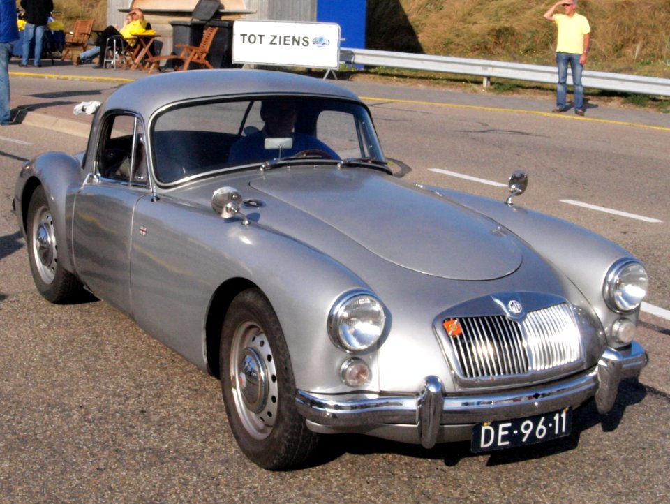 MG A Coupe 1600 dutch licence registration DE-96-11 pic05