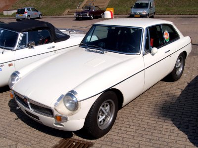 MG B GT (1971), Dutch licence registration DL-12-11, pic2
