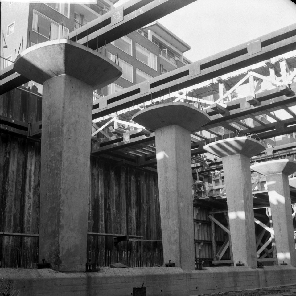 Metrowerkzaamheden in Rotterdam Pilaren, waar de tunnelgang komt, Bestanddeelnr 913-2231