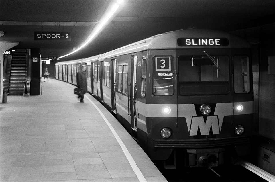 Metrotrein in Rotterdam, Bestanddeelnr 926-2894