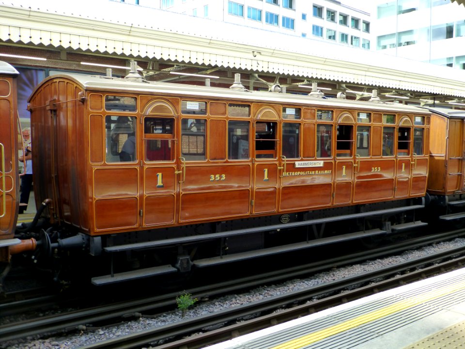 Metropolitan Railway 1st Class Jubilee Coach