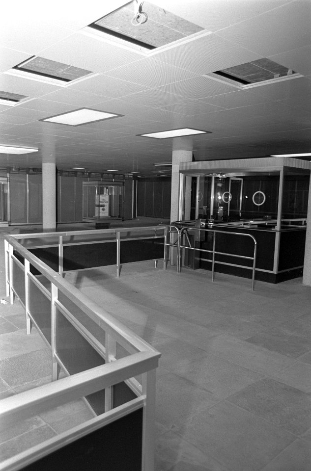 Metrobouw te Rotterdam, station Coolsingel-Stadhuiszijde, Bestanddeelnr 920-1925