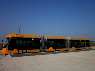 Metz Le Met' Van Hool Exquicity 24 n°1327 MB Maternité (1)