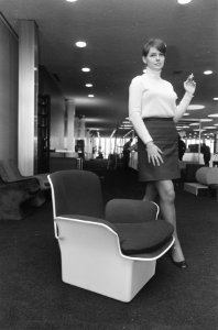 Meubelexpositie Elegoiza in RAI model Flor, fauteuil van polyester, Bestanddeelnr 921-8463
