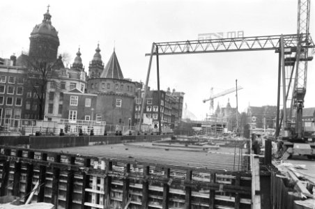 Metrobouw in Amsterdam werkzaamheden op Prins Hendrikkade , Schreierstoren en C, Bestanddeelnr 928-3475