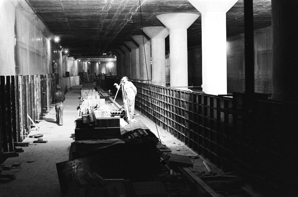 Metrobouw, interieur metrostation Nieuwmarkt, Bestanddeelnr 929-8951