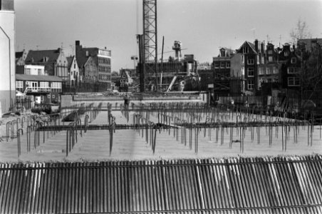 Metrobouw in Amsterdam overzicht vanaf Jodenbreestraat, Bestanddeelnr 928-4777