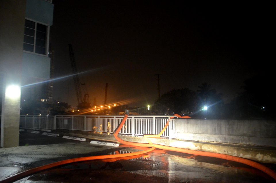Miami Beach pump tidal flooding with rain at high tide during king tides 17