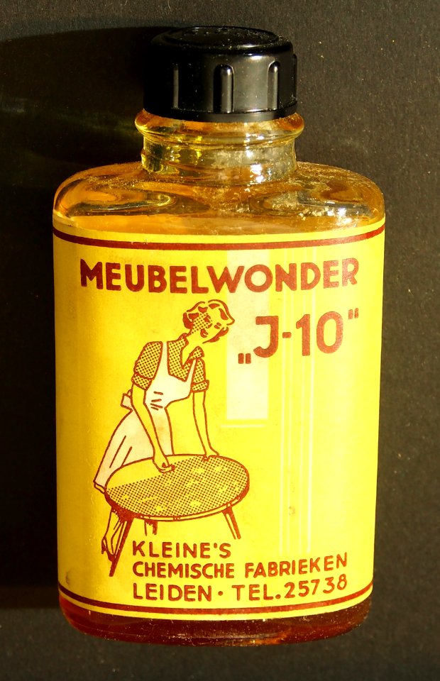 Meubelwonder J-10, Kleines Chemische Fabrieken, pic3